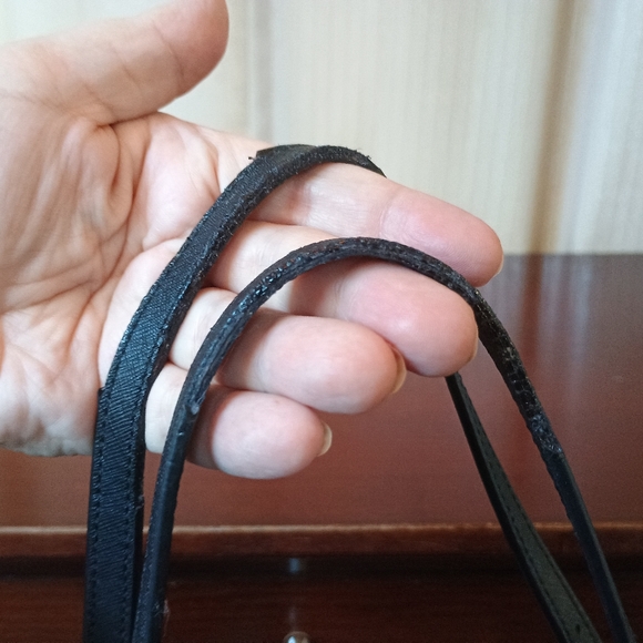 Tory Burch York Buckle Tote - Picture 4 of 6